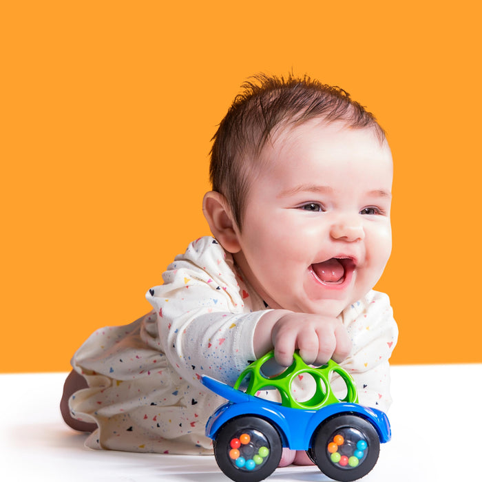 Bright Starts Oball Easy Grasp Rattle & Roll Giocattolo sportivo per auto BPA-Free per bambini che gattonano, 1 confezione, a partire dai 3 mesi, blu/verde