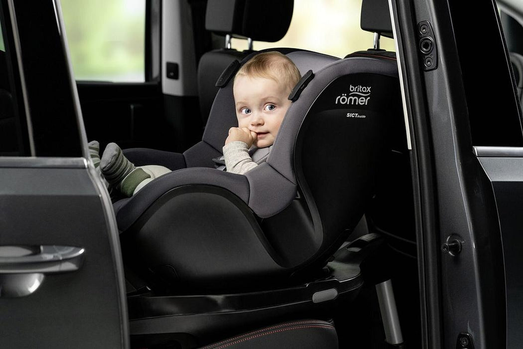 Seggiolino DUALFIX i-Size BRITAX ROMER (nascita - 105 cm, fino ai 4 anni ca)