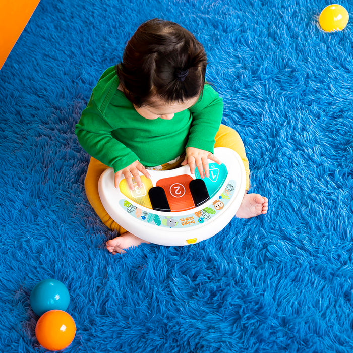 Bright Starts, Girello Pieghevole per Bambini, Primi Passi, Giggling Safari, Divertente e Colorato Abaco, Regolabile in Altezza, Sedile Rimovibile, Lavabile in Lavatrice, a Partire da 6 Mesi+